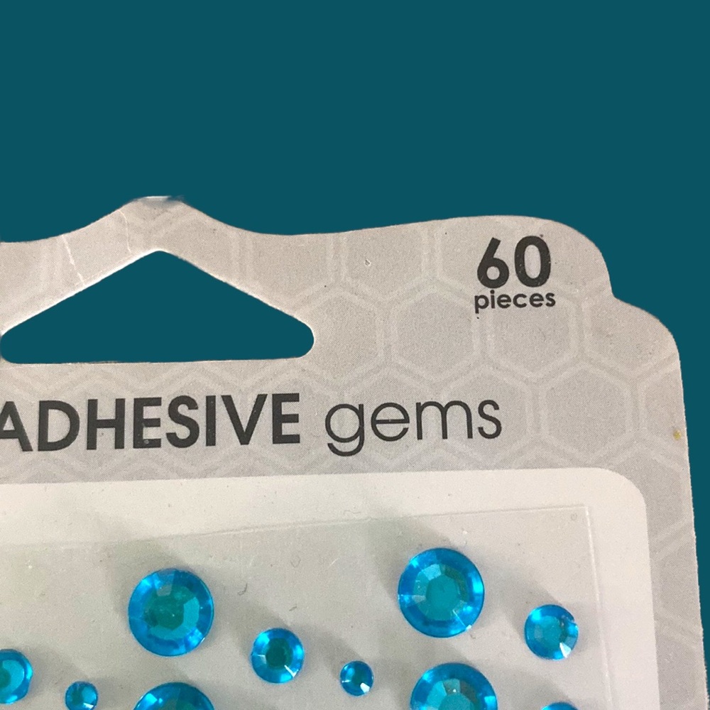 FREE ADD ON ITEM!!! STUDIO G NWOT 60 piece Self-Adhesive Gems, Aqua. - Picture 5 of 6